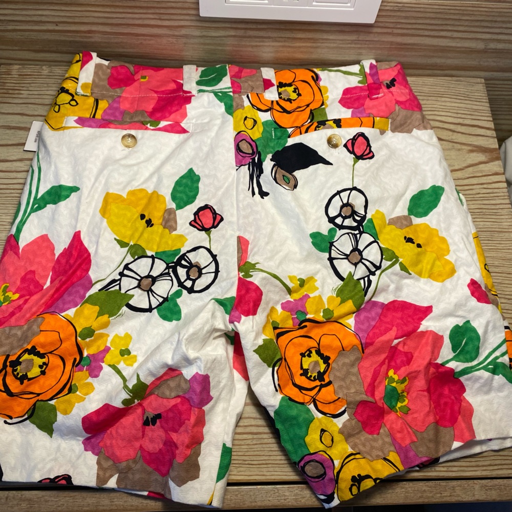 Brand new, male or female can wear to be honest